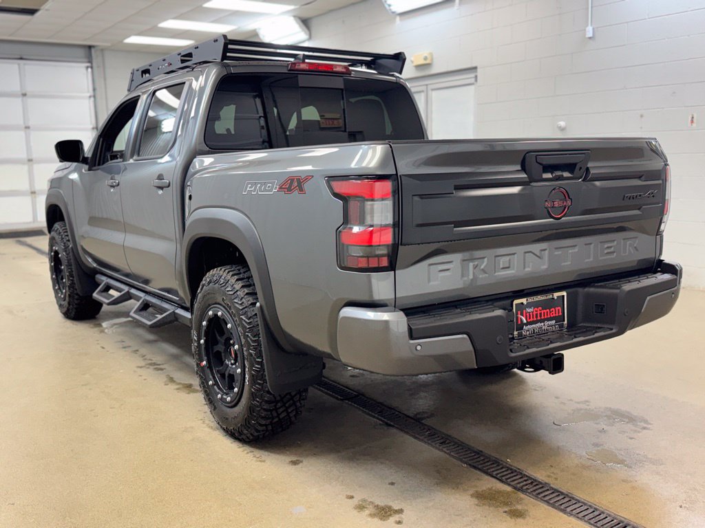 2026 Nissan Frontier PRO-4X - Photo 9