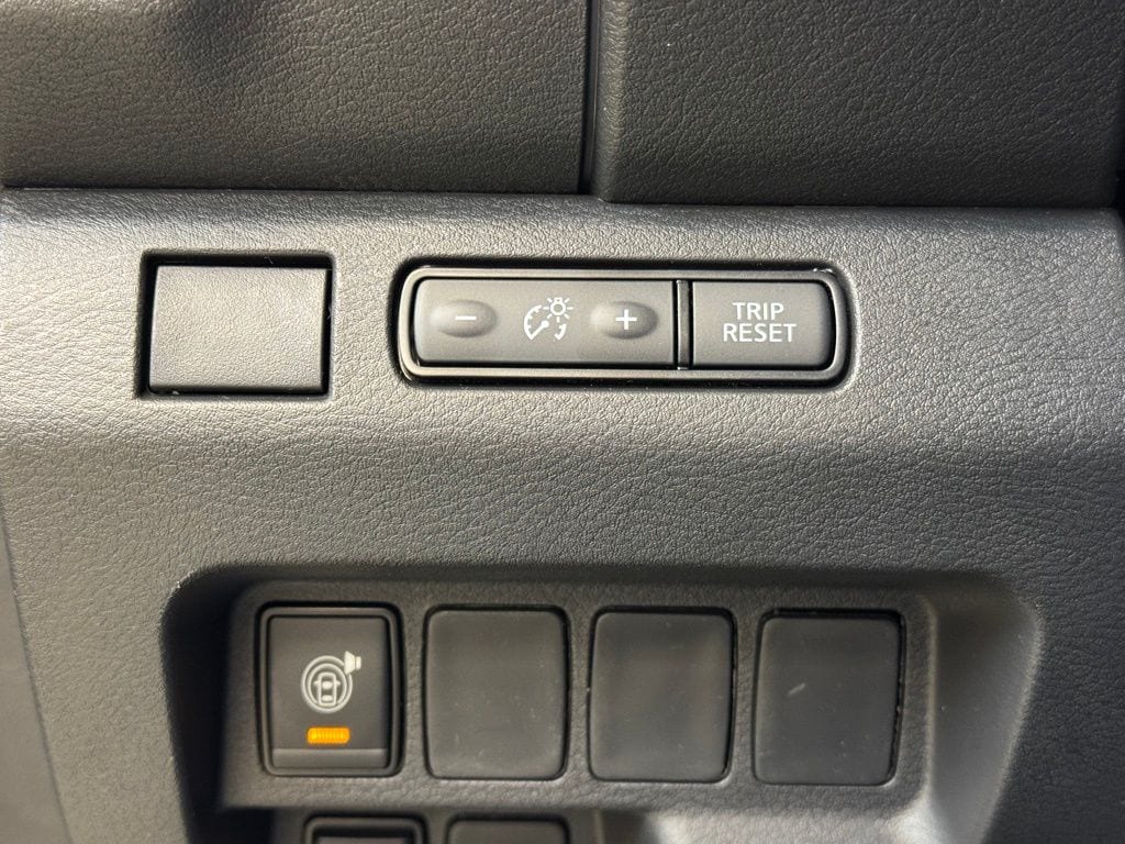 2026 Nissan Frontier SV - Photo 28