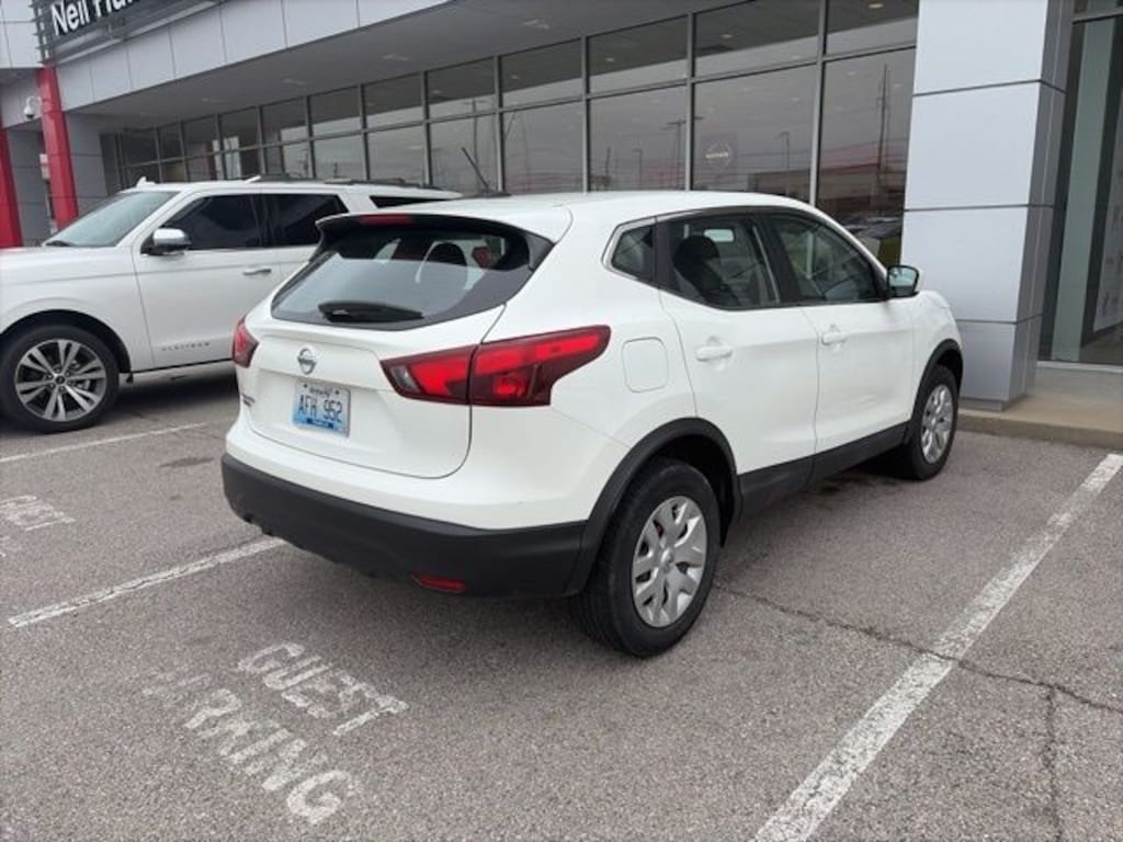 Used 2019 Nissan Rogue Sport S SUV