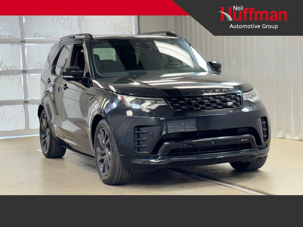 2023 Land Rover Discovery S R Dynamic's photo