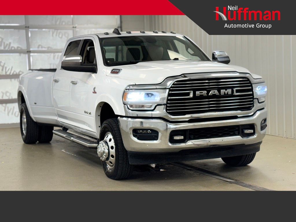 2021 RAM 3500 Laramie 4X4 Crew Cab LWB's photo