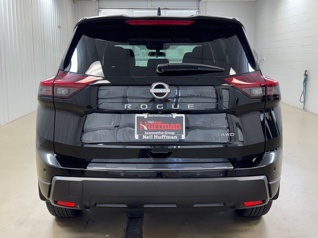 2026 Nissan Rogue SV - Photo 6