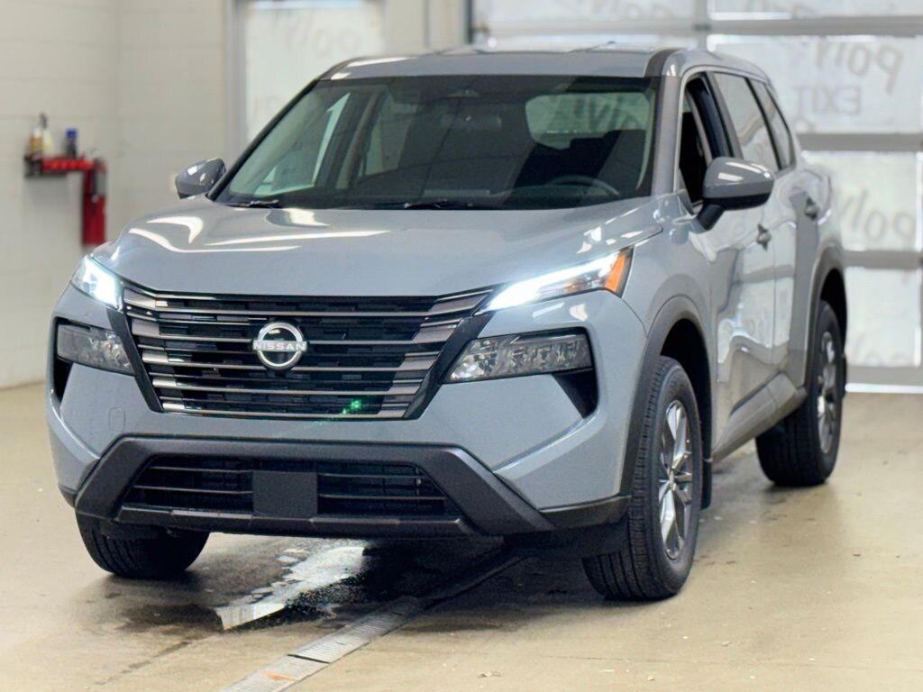 New 2026 Nissan Rogue SV SUV