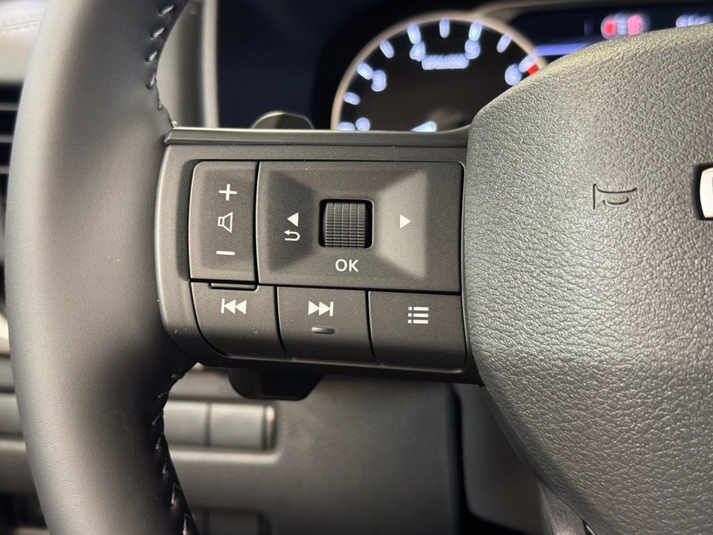 2026 Nissan Rogue SV - Photo 32