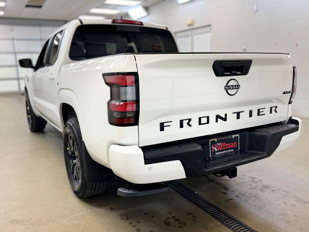2026 Nissan Frontier SV - Photo 8