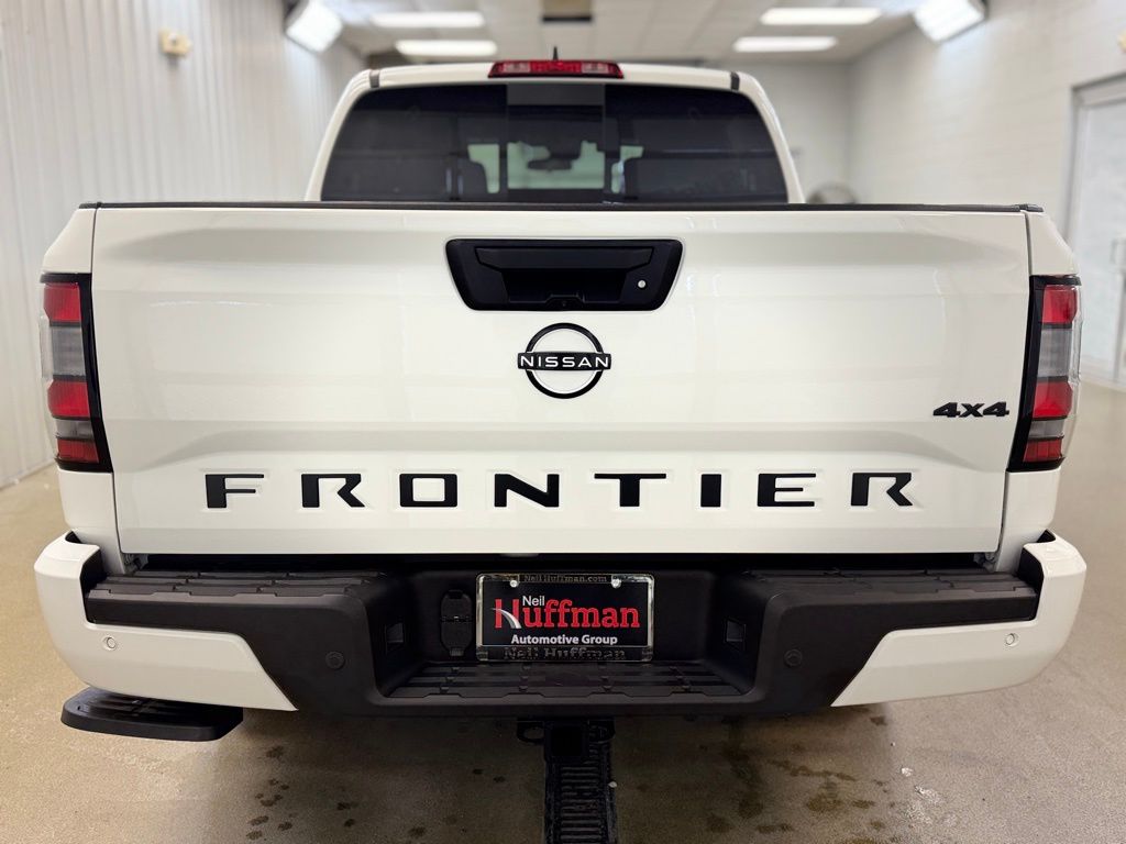 2026 Nissan Frontier SV - Photo 7