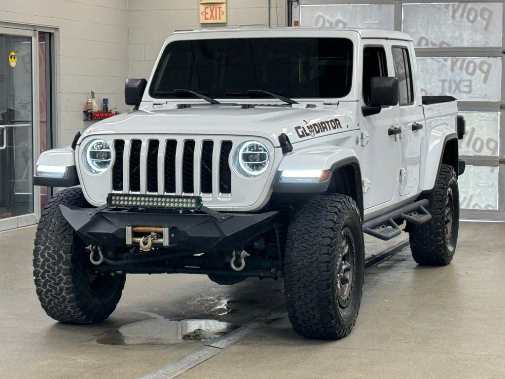 Used 2020 Jeep Gladiator Overland Truck