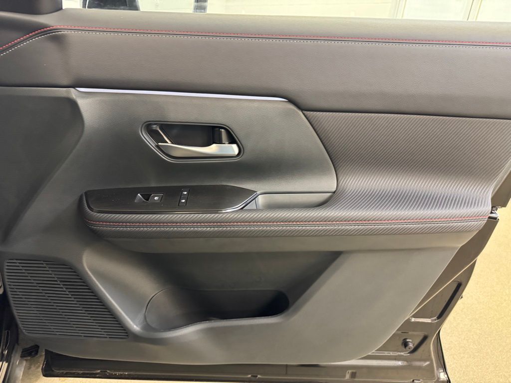 2026 Nissan KICKS SR AWD - Photo 26