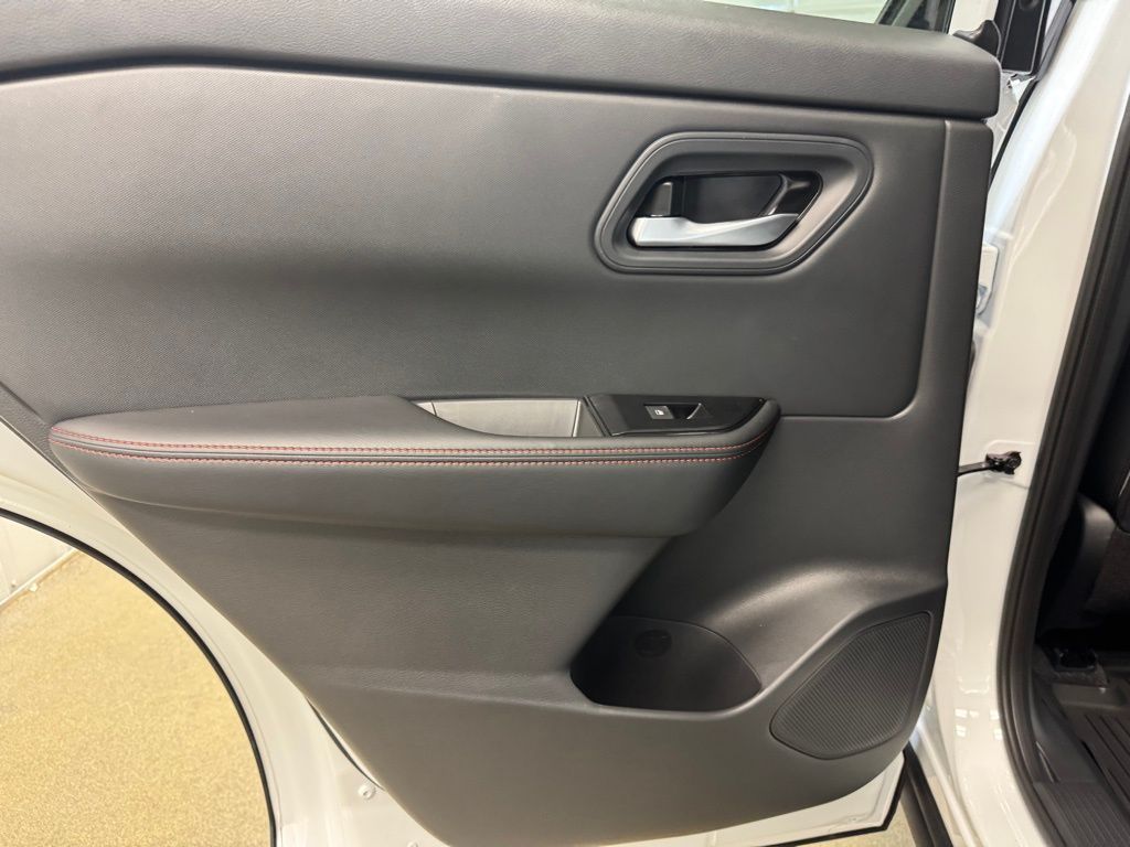 2026 Nissan Rogue Rock Creek - Photo 14