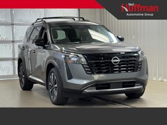 2026 Nissan Pathfinder Platinum SUV