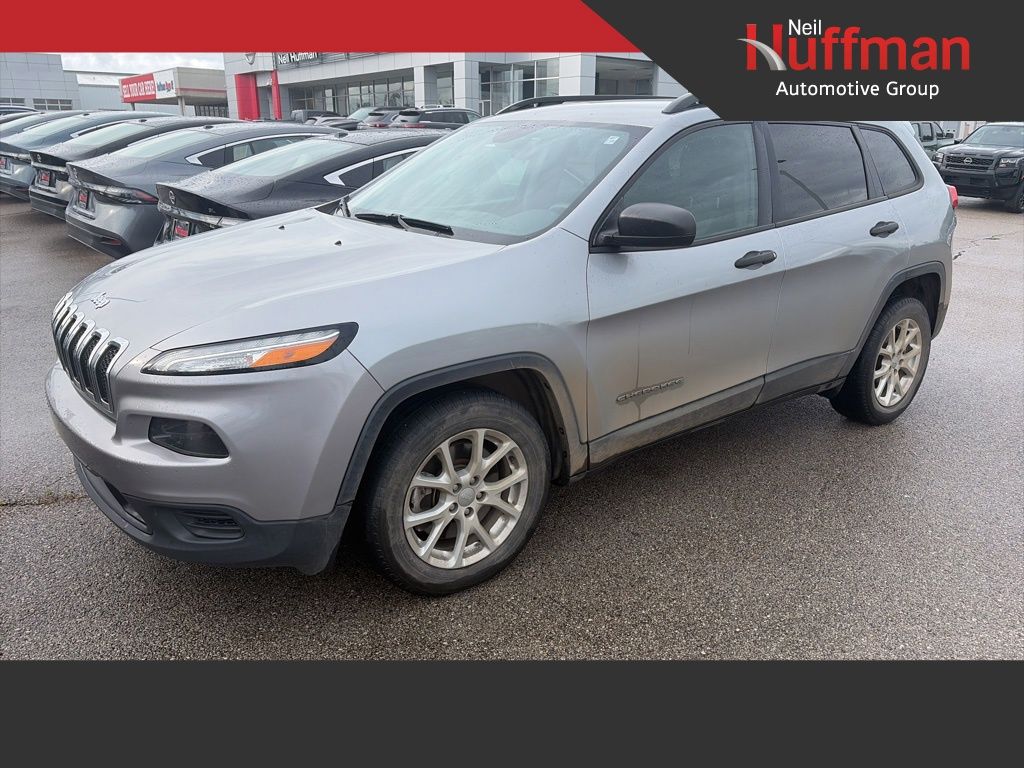 2017 Jeep Cherokee Sport's photo