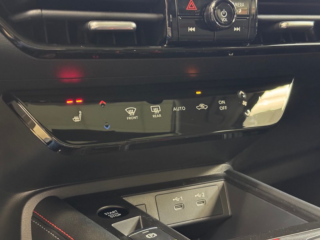 2026 Nissan KICKS SR AWD - Photo 37