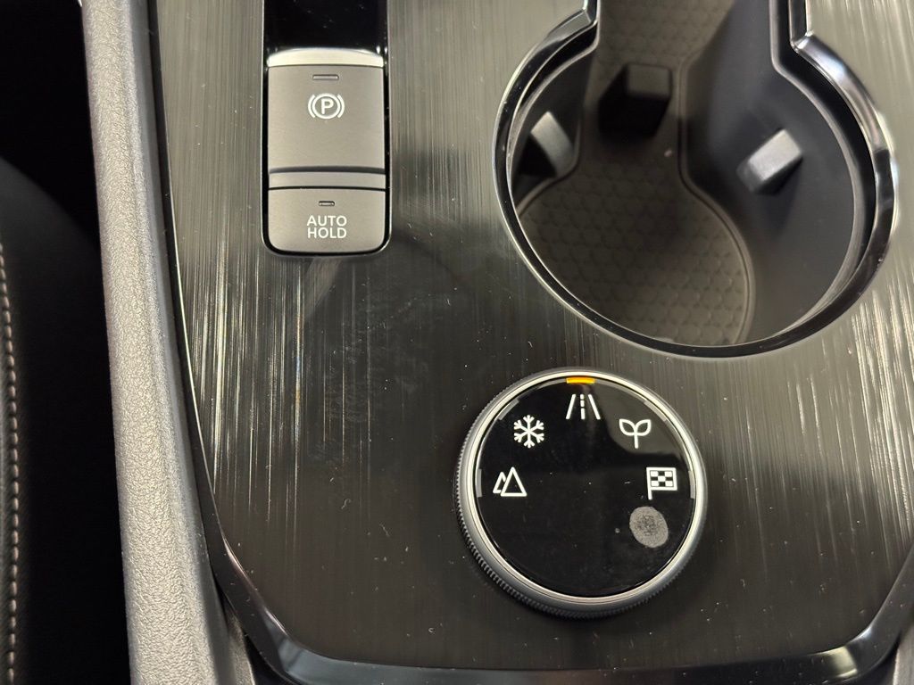 2026 Nissan Rogue SV - Photo 34