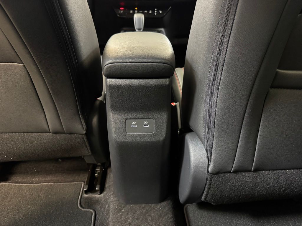 2026 Nissan KICKS SR AWD - Photo 16