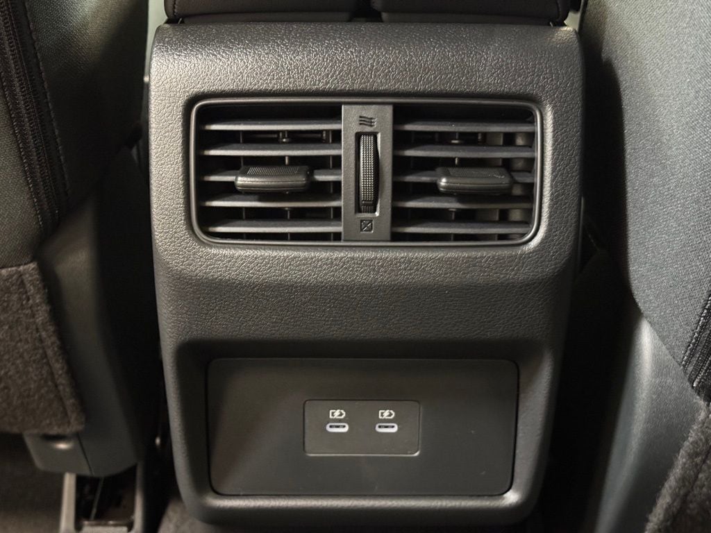 2026 Nissan Rogue SV - Photo 17