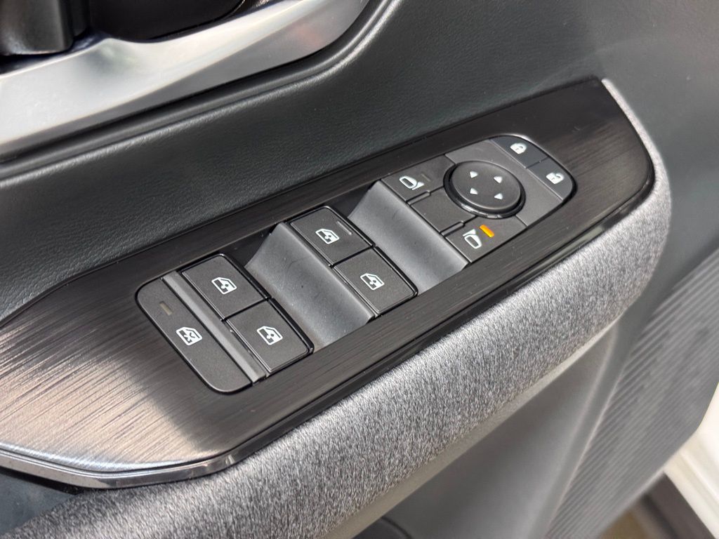 2026 Nissan KICKS SV AWD - Photo 9