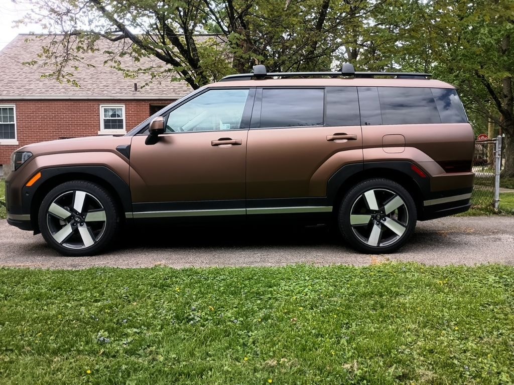 Used 2025 Hyundai Santa Fe Hybrid Limited SUV