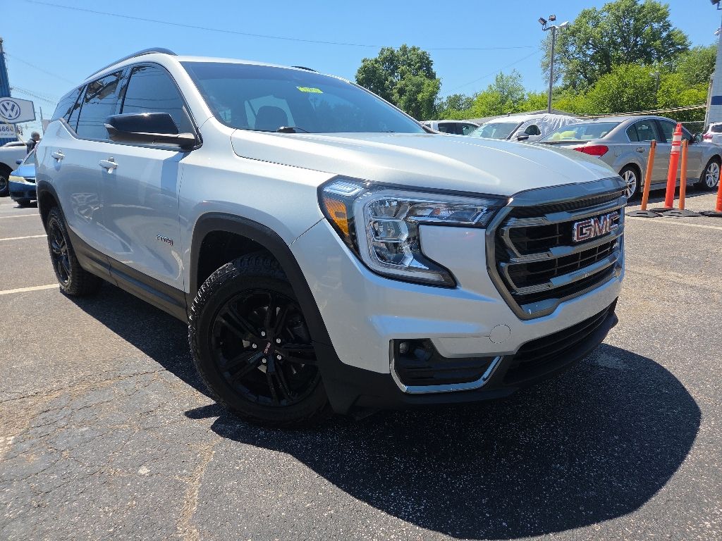 2022 GMC Terrain AT4 AWD's photo