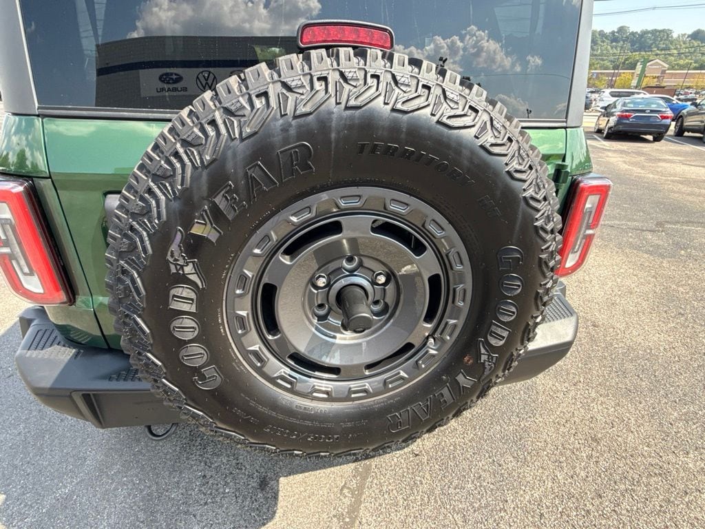 2024 Ford Bronco 4-Door Everglades - Photo 10