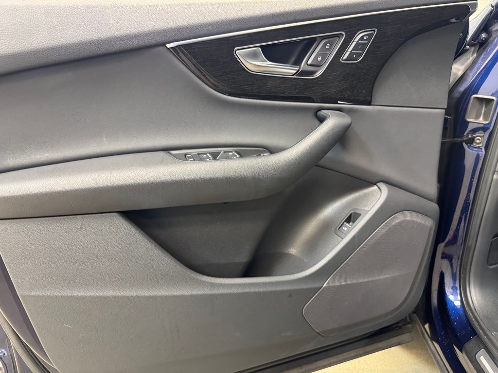 2022 Audi Q7 Premium - Photo 8