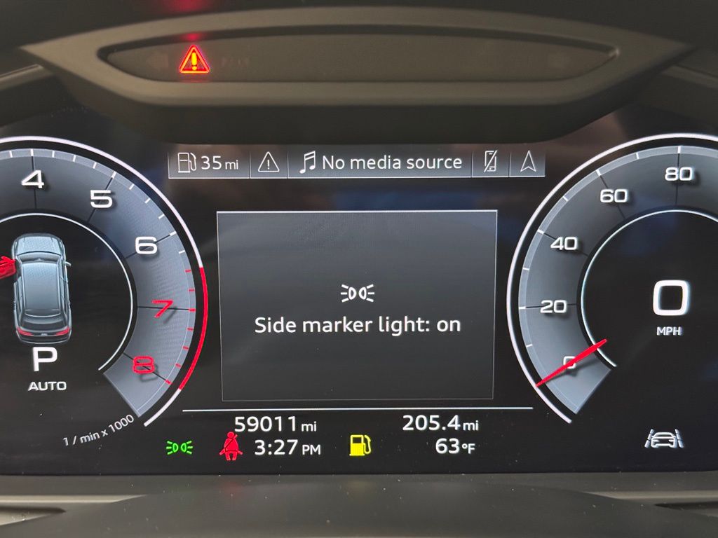 2022 Audi Q7 Premium - Photo 35