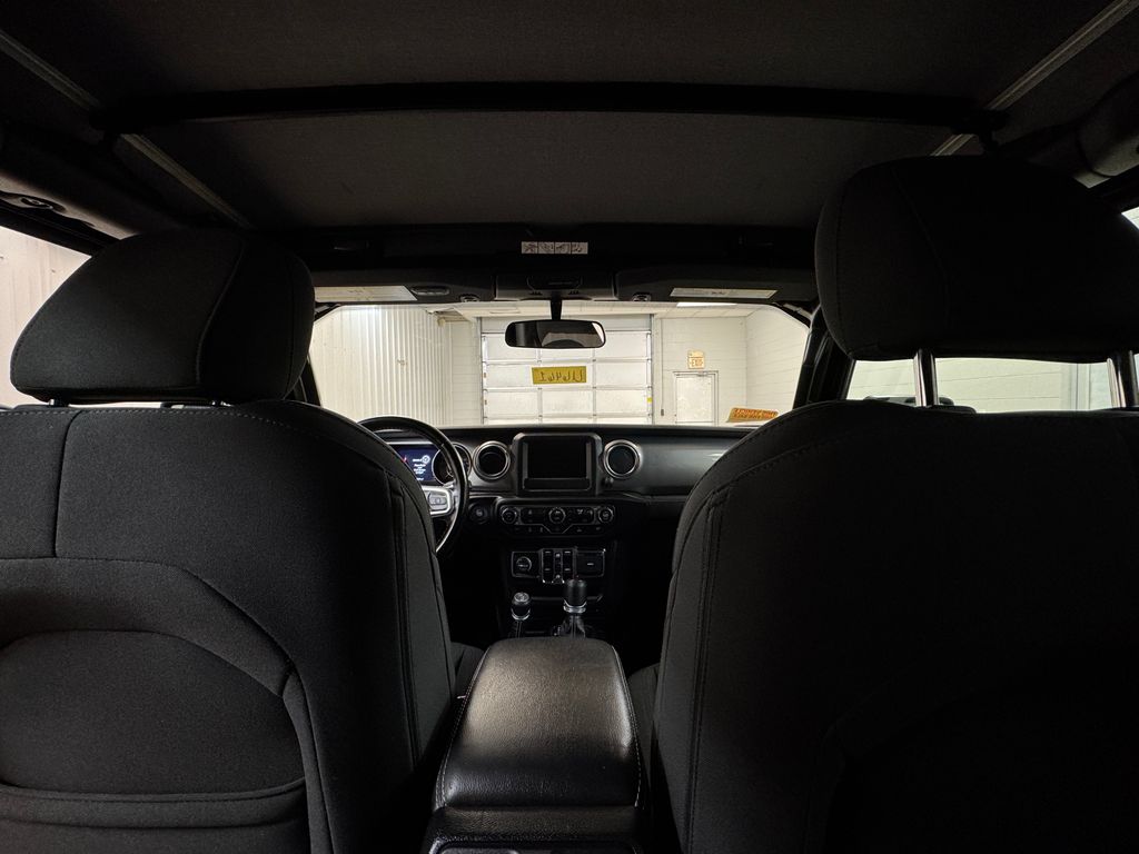 2021 Jeep Wrangler Unlimited Sahara - Photo 19