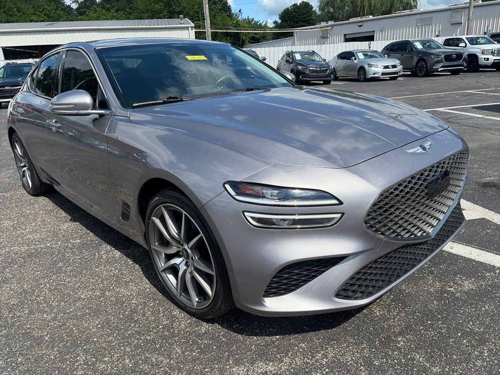 2023 Genesis G70