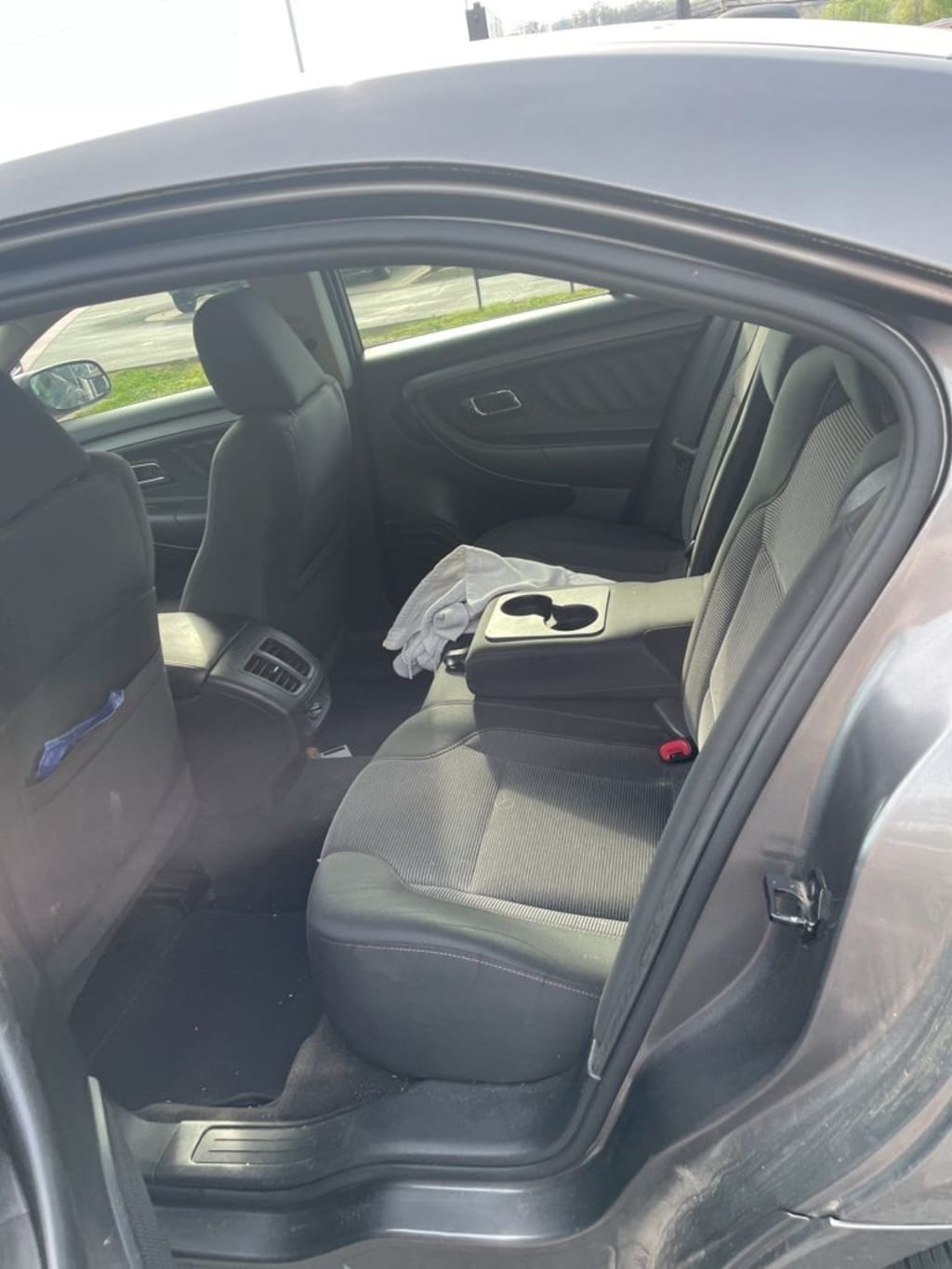 Used 2012 Ford Taurus SEL Sedan