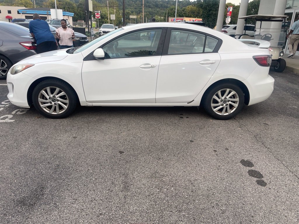 Used 2013 Mazda MAZDA3 i Touring with VIN JM1BL1V79D1820153 for sale in Louisville, KY
