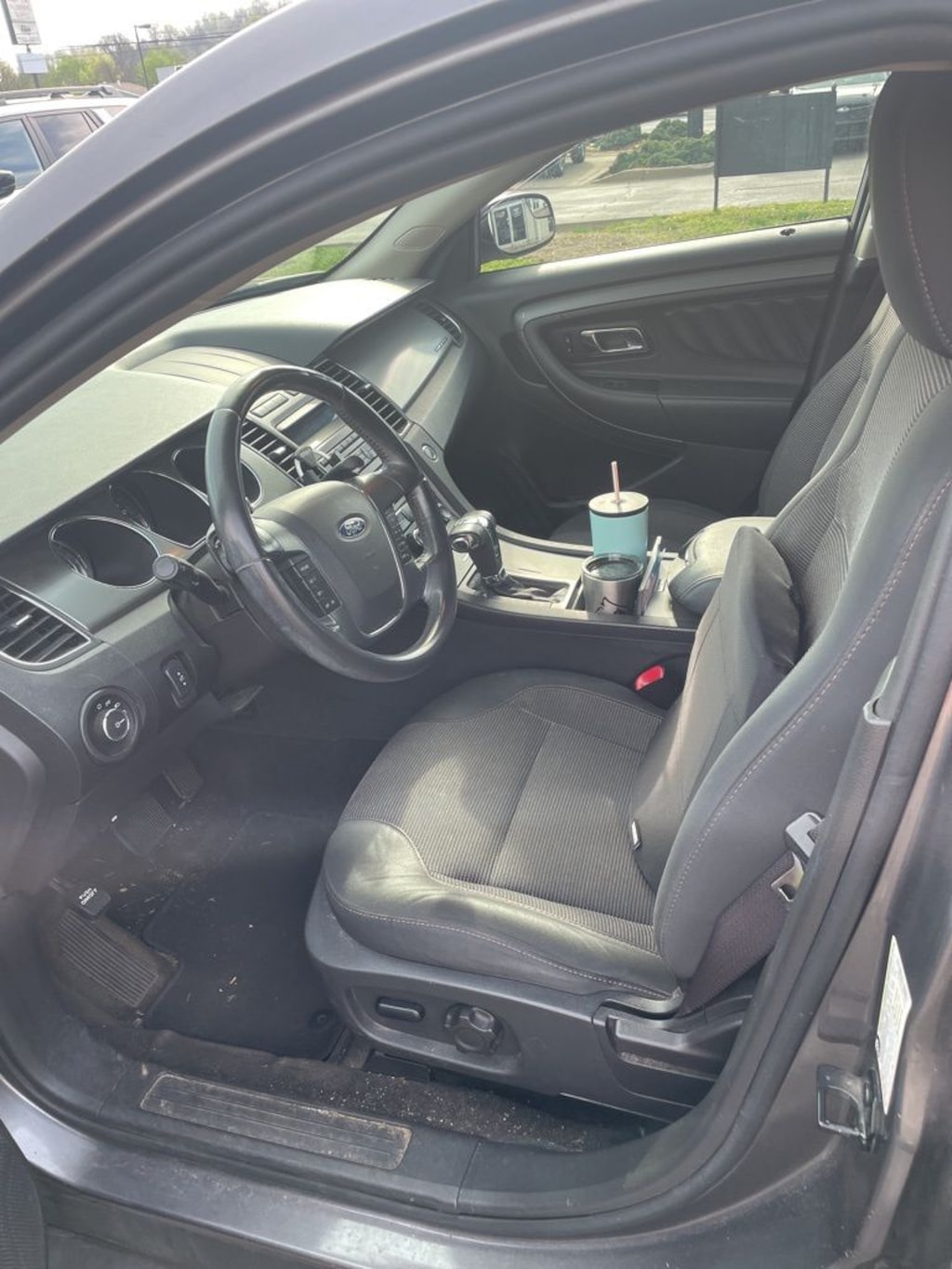 Used 2012 Ford Taurus SEL Sedan