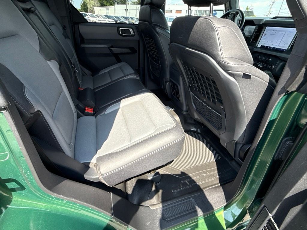 2024 Ford Bronco 4-Door Everglades - Photo 16