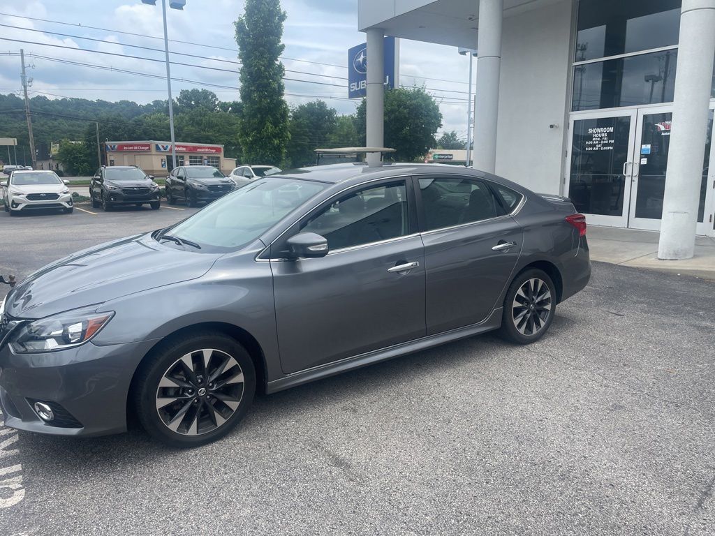 2016 Nissan Sentra SR CVT's photo