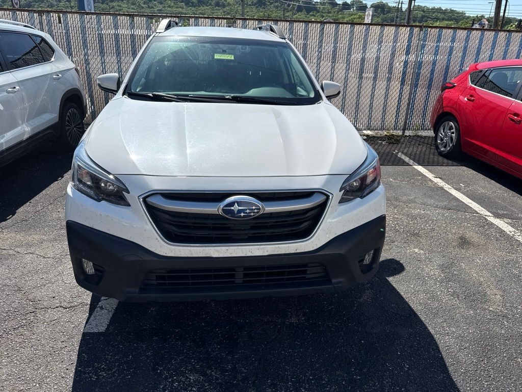 Used 2022 Subaru Outback Premium SUV