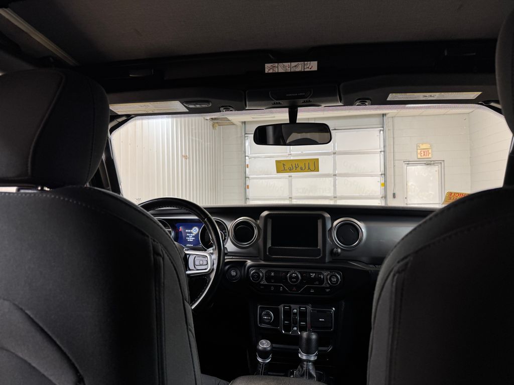 2021 Jeep Wrangler Unlimited Sahara - Photo 21