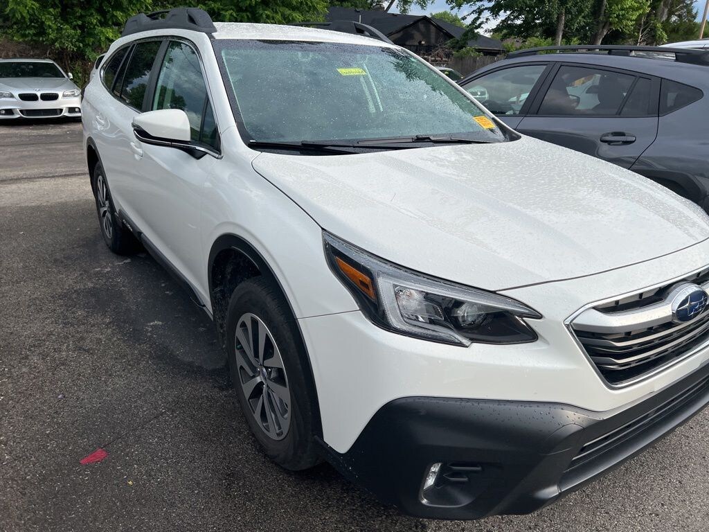Used 2022 Subaru Outback Premium SUV