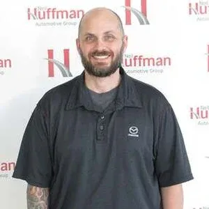Staff member Mike King from ID_002399