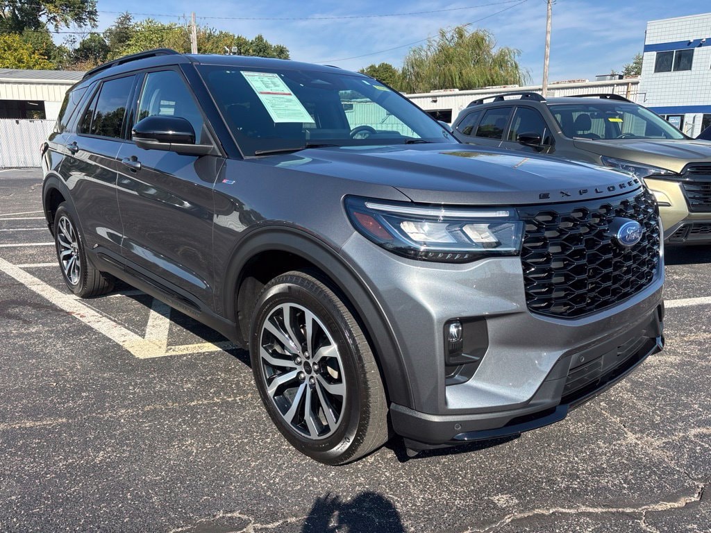 2025 Ford Explorer
