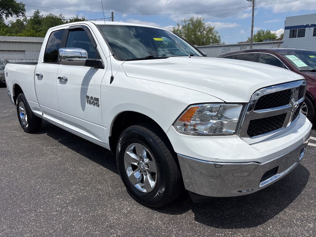 2017 RAM Ram 1500 Pickup SLT