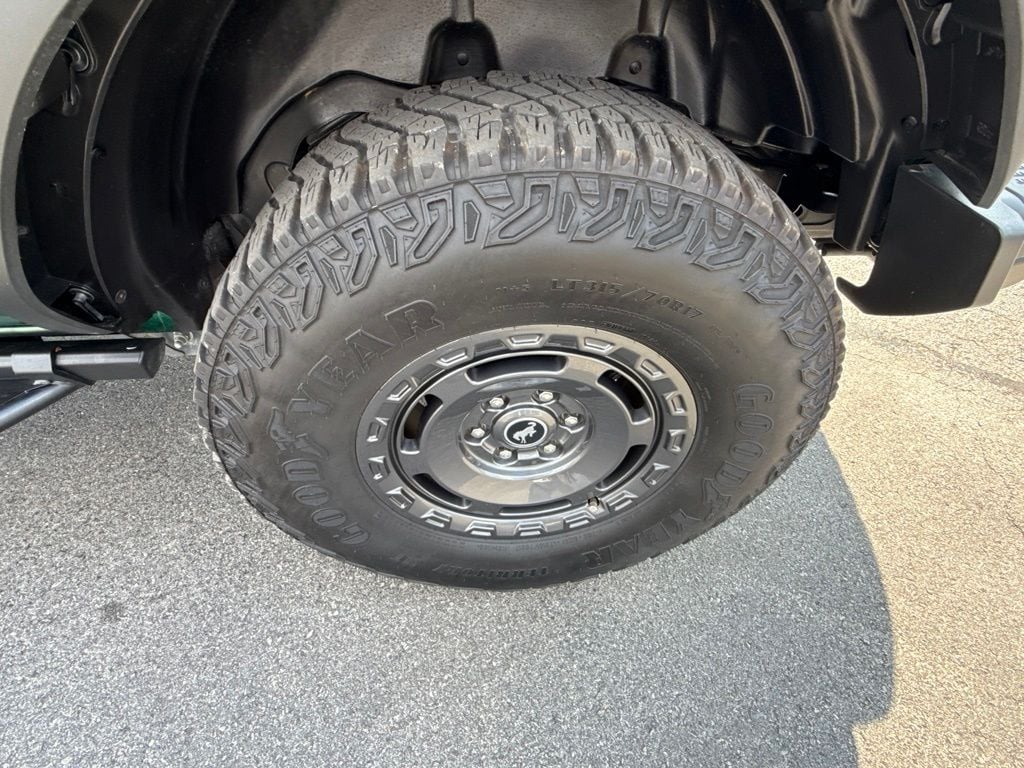 2024 Ford Bronco 4-Door Everglades - Photo 9
