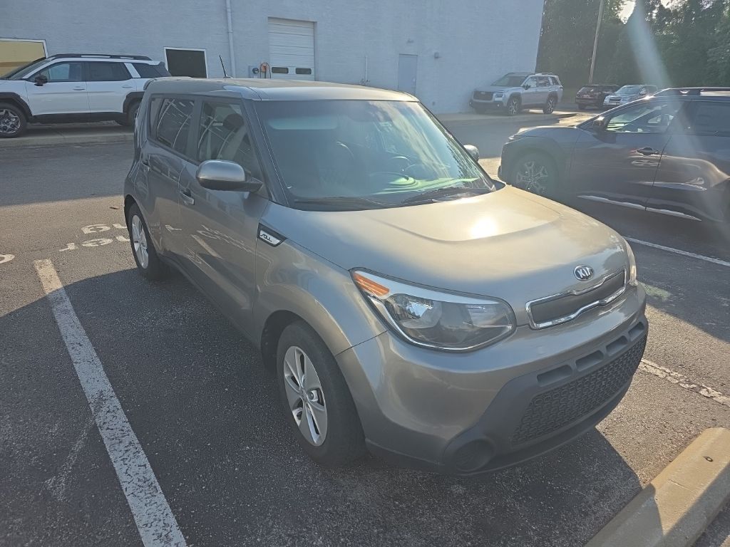 Used 2016 Kia Soul Base with VIN KNDJN2A21G7361496 for sale in Louisville, KY