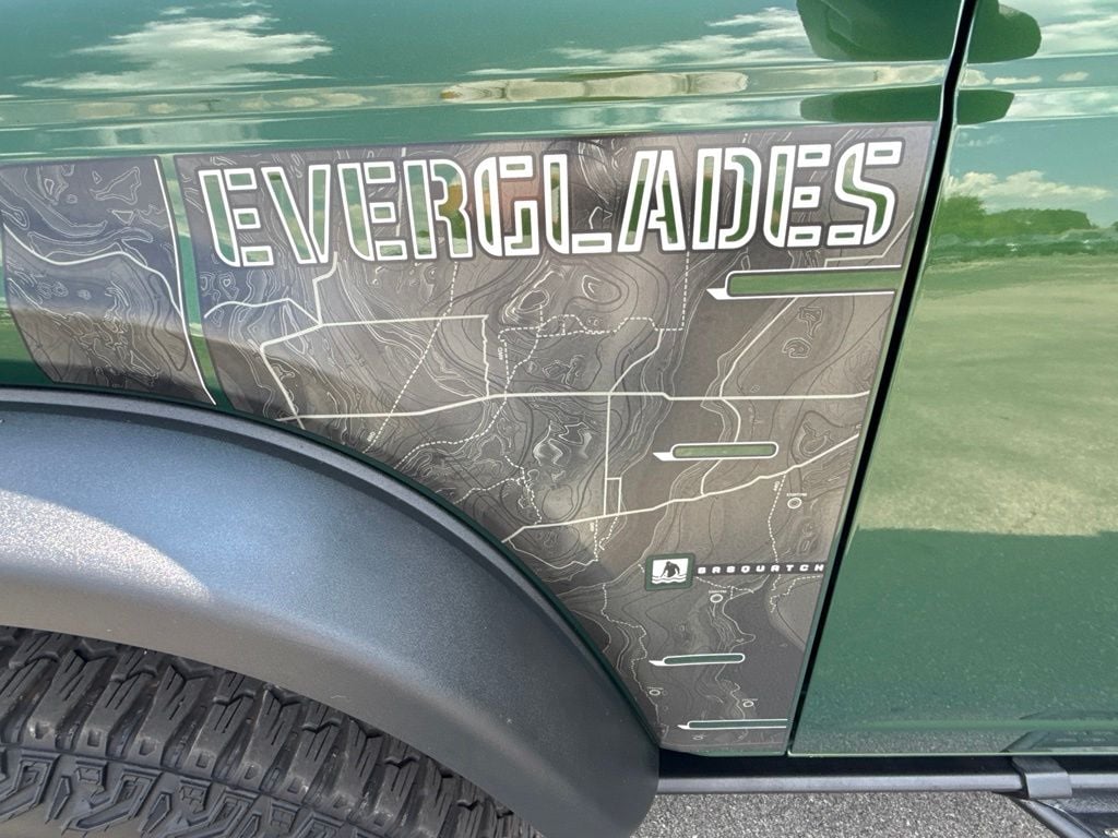2024 Ford Bronco 4-Door Everglades - Photo 27