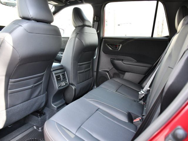 2026 Subaru Outback Limited - Photo 17