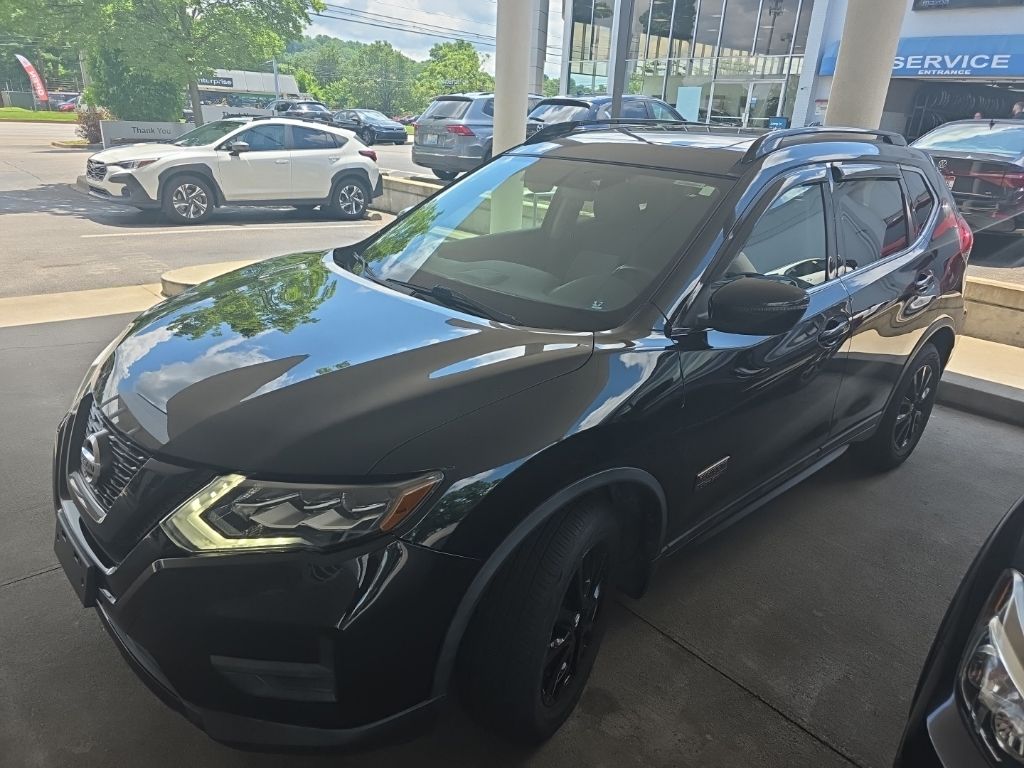 2017 Nissan Rogue SV AWD's photo