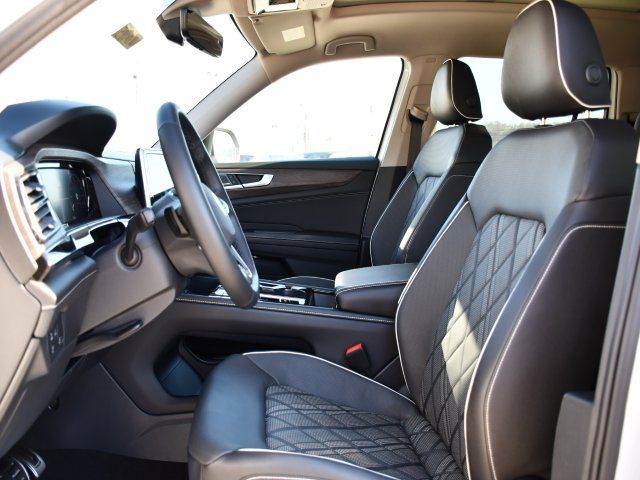2026 Volkswagen Atlas SEL Premium R-Line - Photo 15