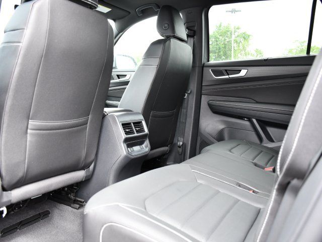 2025 Volkswagen Atlas Cross Sport SEL - Photo 21
