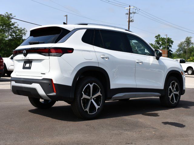 2025 Volkswagen Tiguan SE - Photo 7