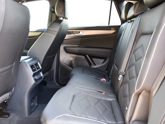2026 Volkswagen Atlas Cross Sport SE - Photo 17