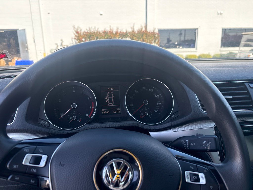 2017 Volkswagen Passat S