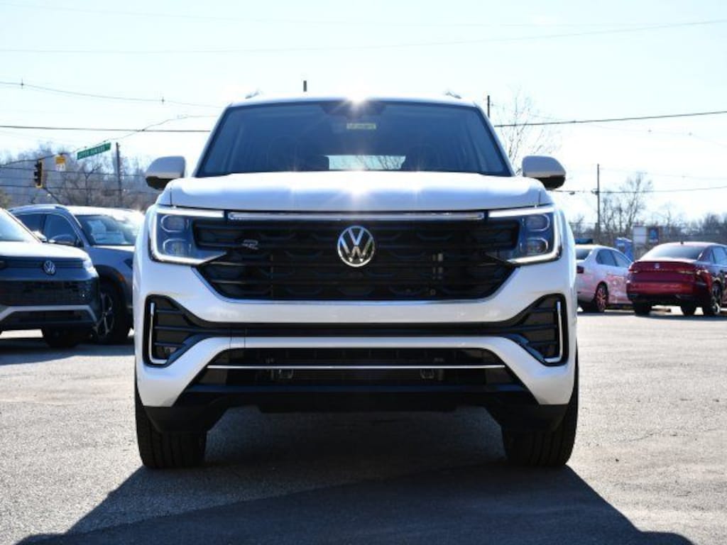 New 2026 Volkswagen Atlas 2.0T SEL Premium R-Line SUV