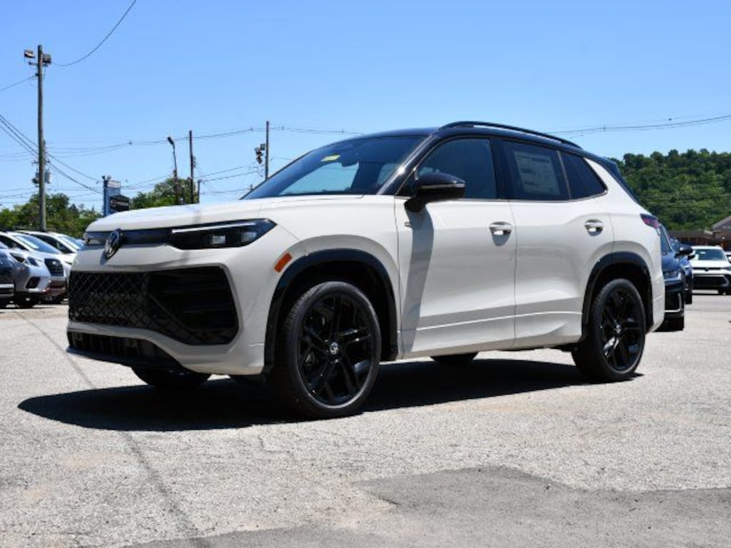 New 2026 Volkswagen Tiguan 2.0T SE R-Line Black SUV